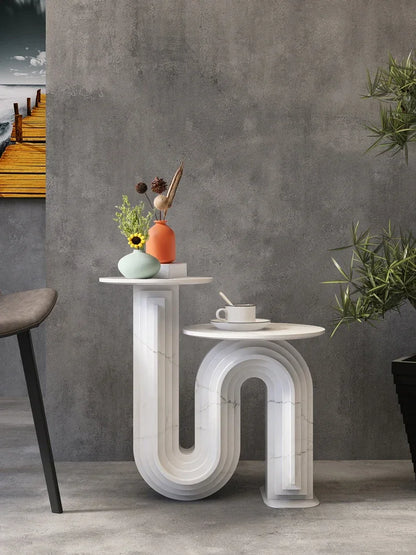 Mesa de centro con placa de piedra de lujo ligera, mesa auxiliar redonda de altura creativa para sala de estar y balcón